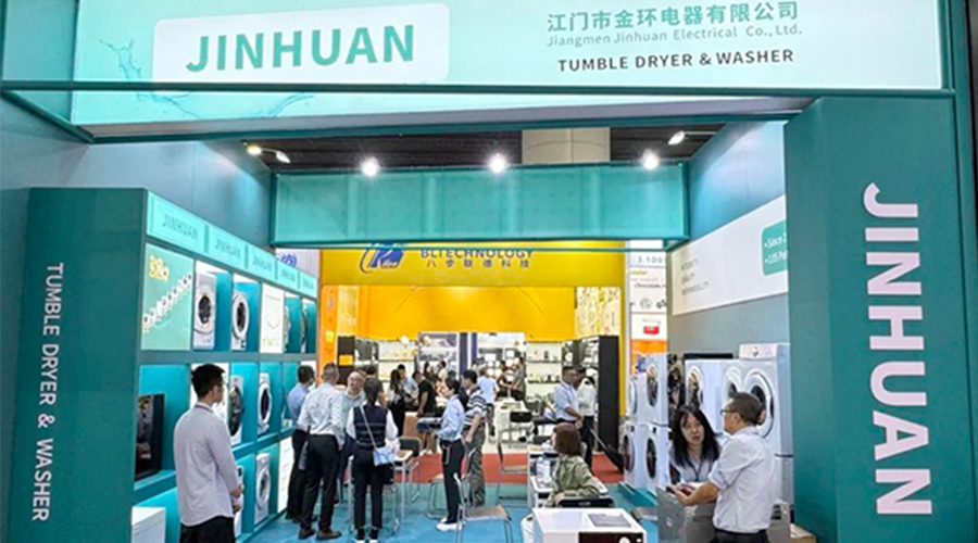 廣交會第一天！金環(huán)電器吸引世界各地客戶駐足參觀交流