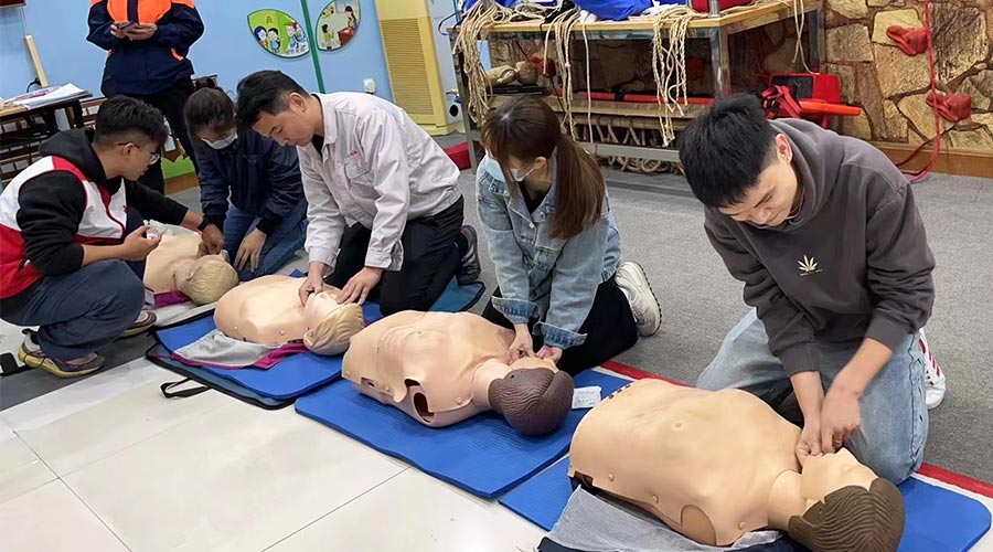 提升自救互救能力！金環(huán)電器開展初級(jí)救護(hù)員培訓(xùn)學(xué)習(xí)