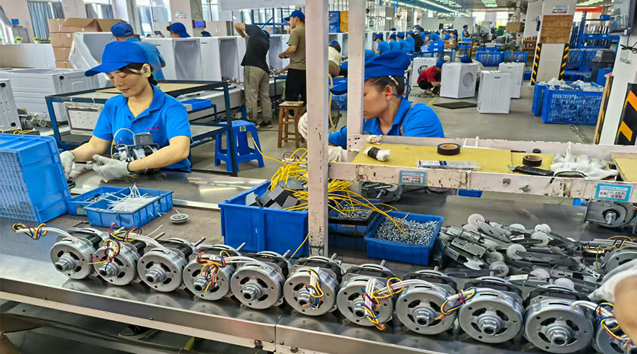 選擇靈活定制的合作伙伴，而非僅僅是制造商